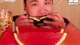 主播网红吃瓜表情包图片,揭秘直播界的“瓜田”风云